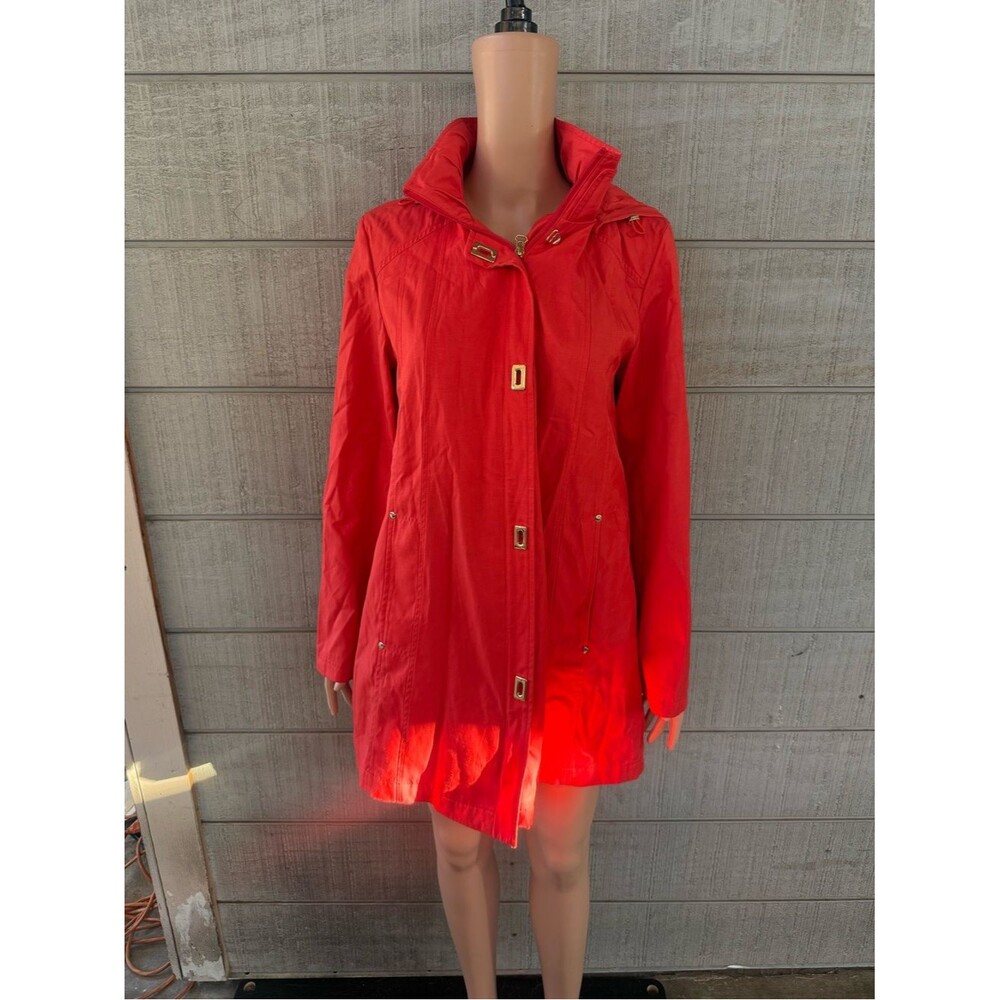 Women’s Jones New York Red orange rain Trench Coat with Gold Accents size medium